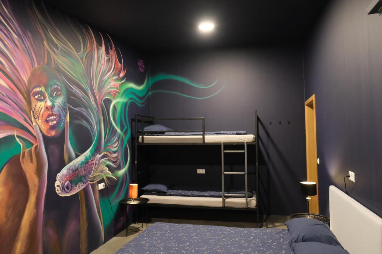 The Freezer Hostel & Culture Center เฮลลิสซานดัวร์ ภายนอก รูปภาพ